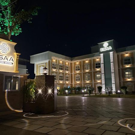 Esaa Airport Hotel Kochi Ngoại thất bức ảnh