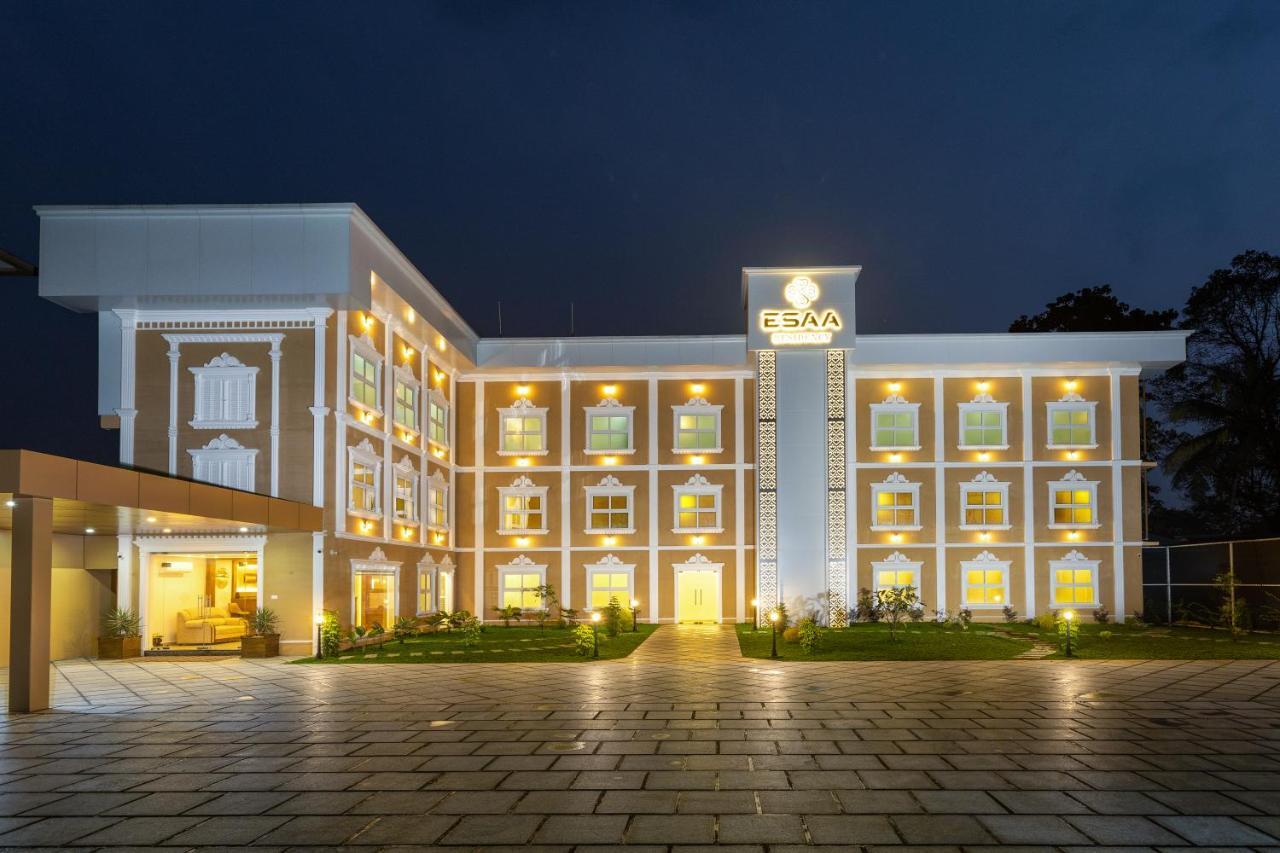Esaa Airport Hotel Kochi Ngoại thất bức ảnh