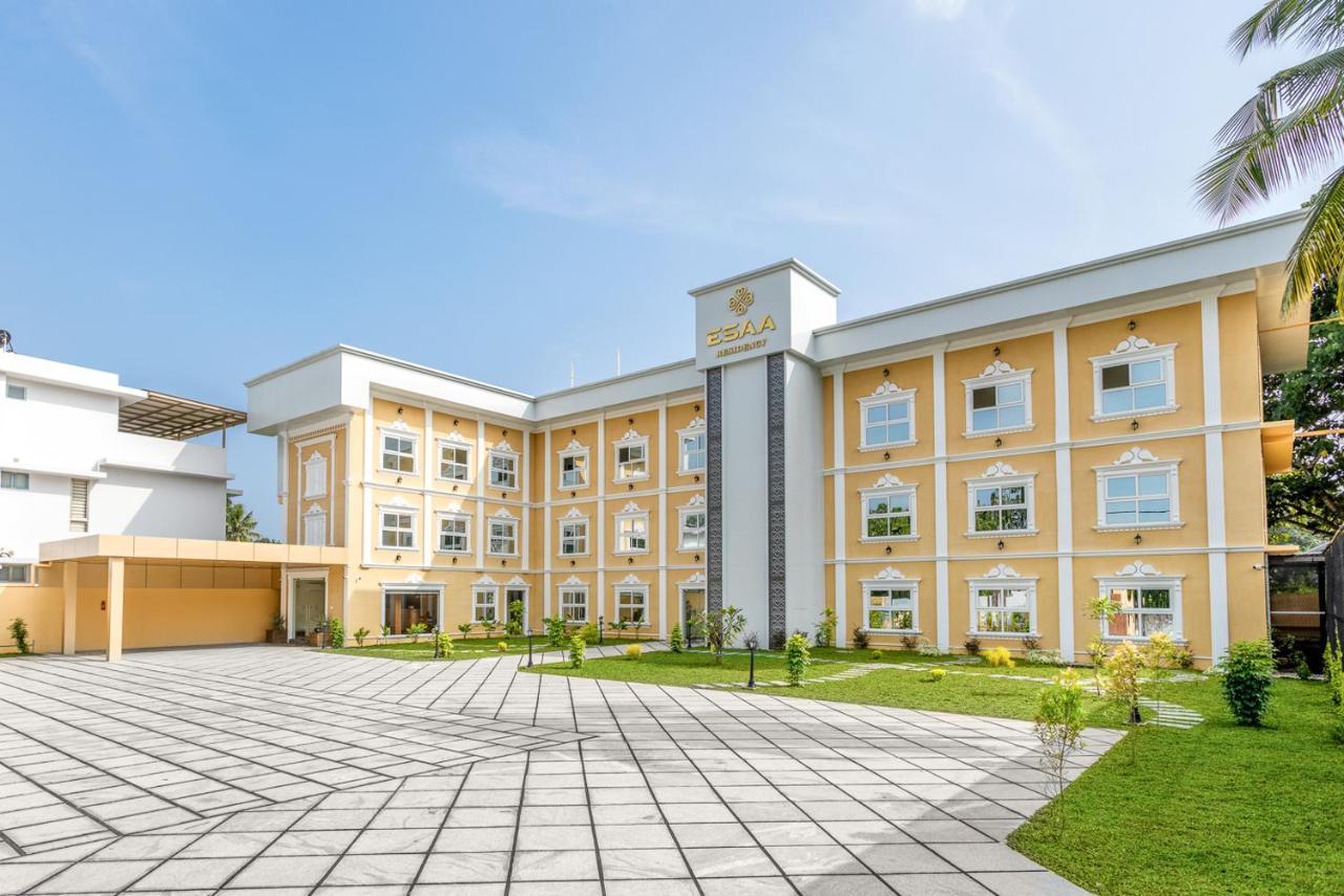 Esaa Airport Hotel Kochi Ngoại thất bức ảnh