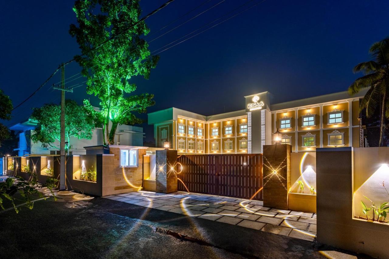 Esaa Airport Hotel Kochi Ngoại thất bức ảnh